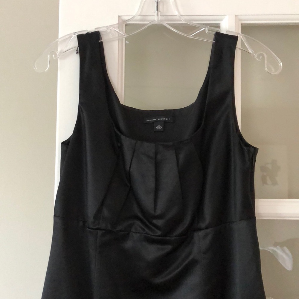 Black Banana Republic LBD